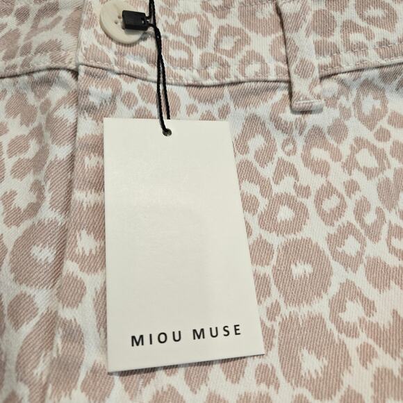NWT Miou Muse Leopard Print Barrel Jeans Raw Hem High-rise Size M - Picture 4 of 11